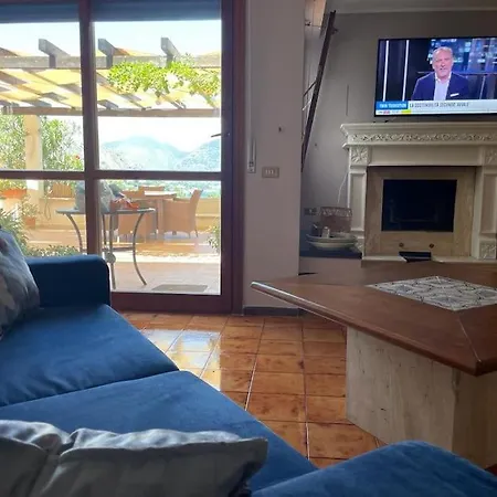 La Scalinatella Di Mondello *