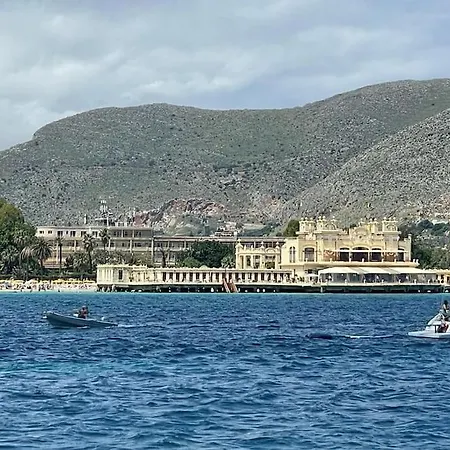 La Scalinatella Di Mondello Apartamento